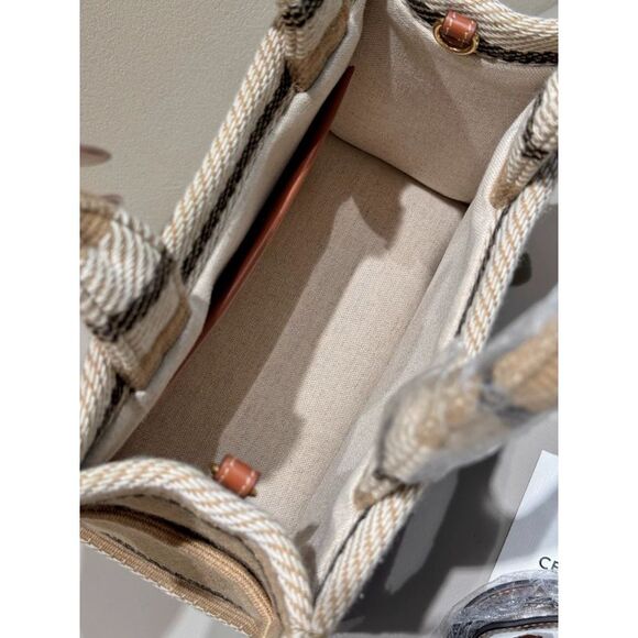 Celine Women Pre-Loved Bag Very Good Condition - Picture 9 of 9